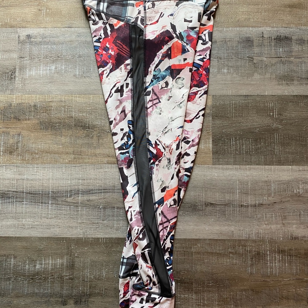 🧜♀️ Reebok Capri Leggings - Picture 5 of 5